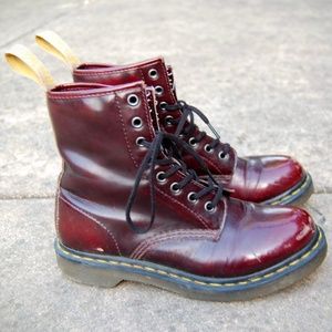 Dr. Martens Vegan 1460